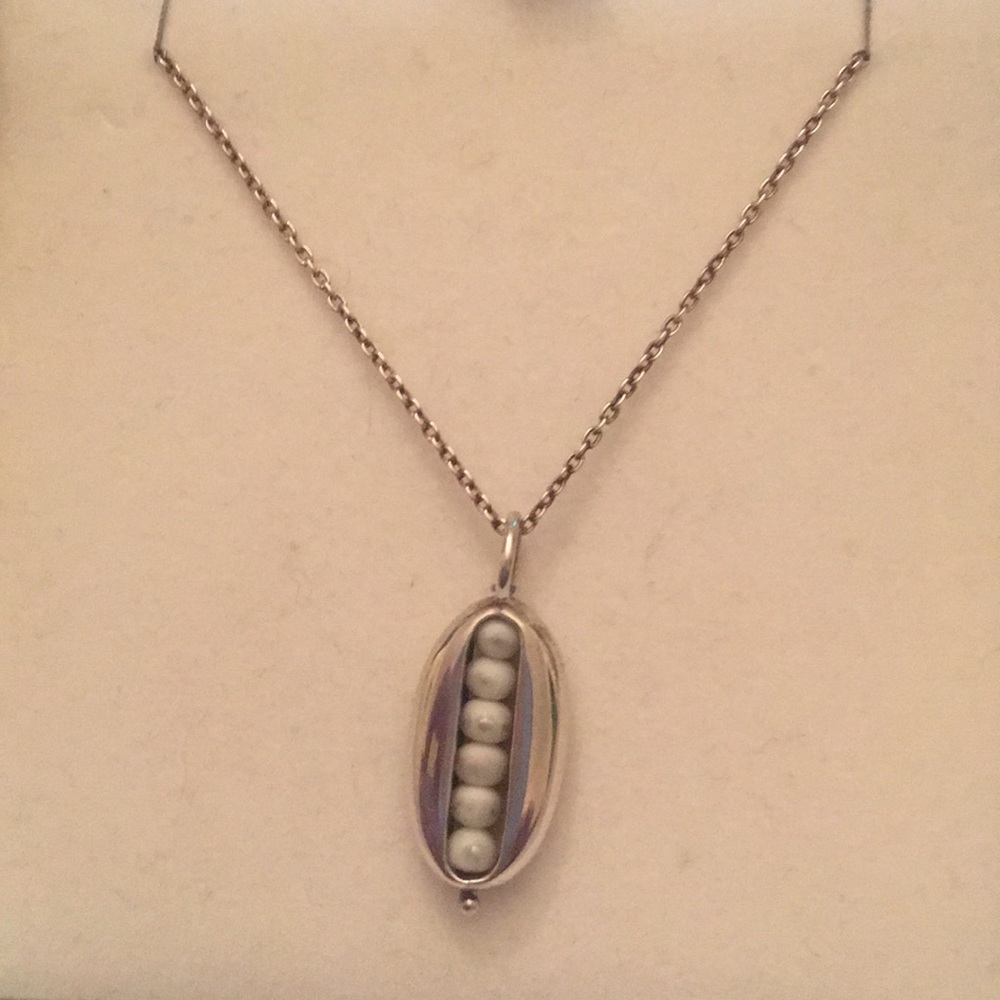 Baroni sterling silver and pearl necklace